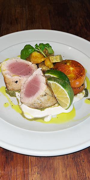 Seared Tuna Rarotonga